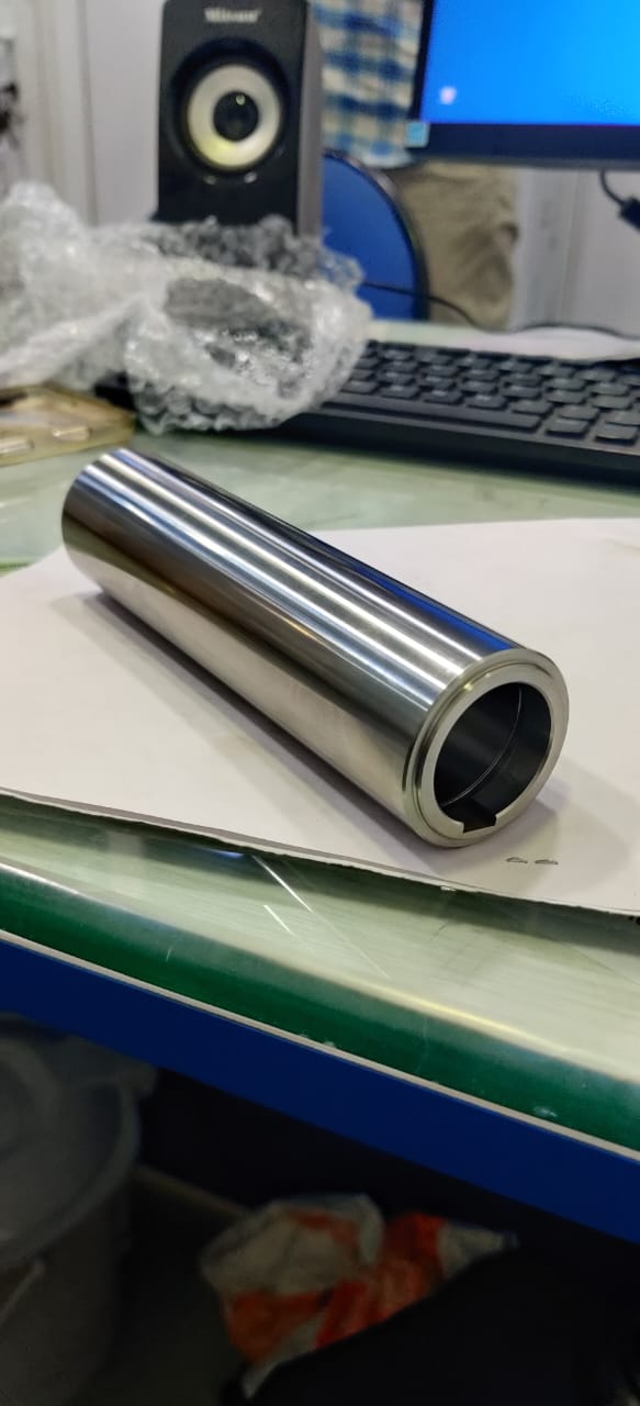 Polished steel bushing sleeve with internal keyway