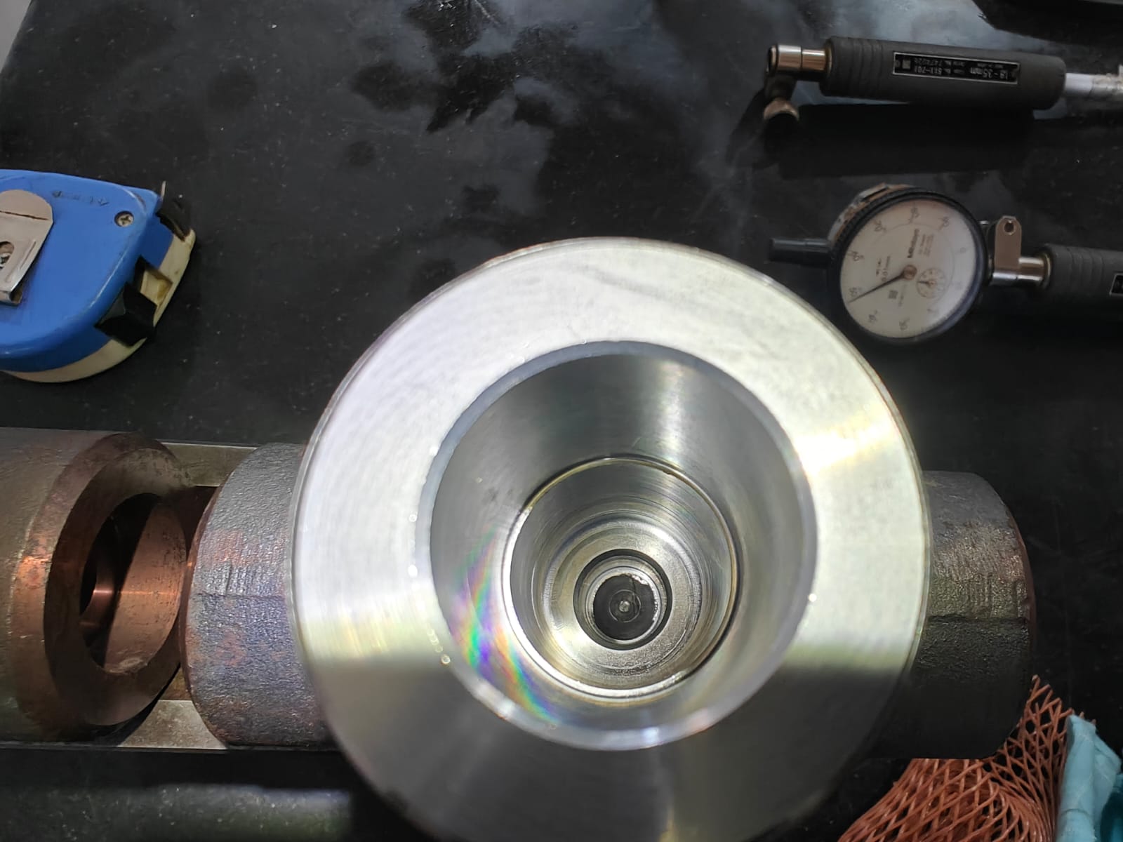 Mitutoyo dial bore gauge inspecting a polished bore